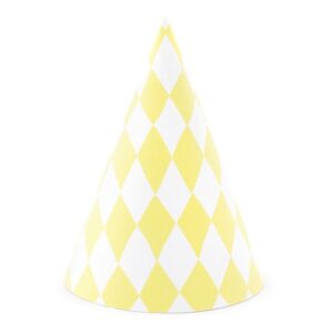 Chapeaux jaune pastel