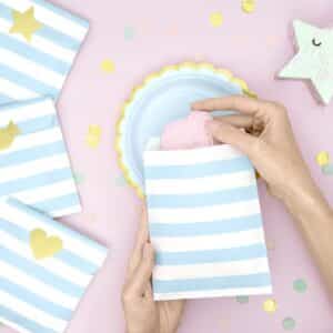 Sacs surprises bleu pastel pour anniversaire