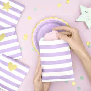 Sacs surprises violet pastel pour anniversaire