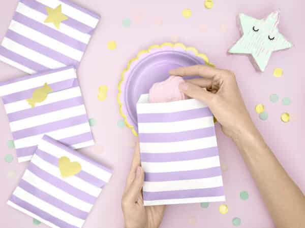 Sacs surprises violet pastel pour anniversaire