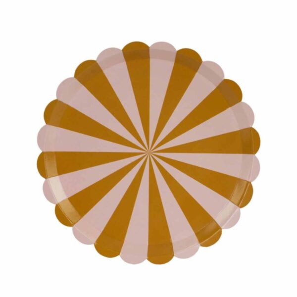 Assiettes rayées brun et rose